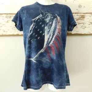 The Mountain T-Shirt Short Sleeve Horses Blue Flag Patriotic Medium Tie Dye